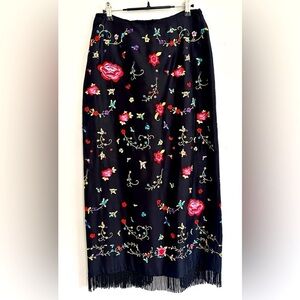 Vintage CLIO Black Silk Floral Embroidered Multicolor Beaded Fringe Maxi Skirt 8